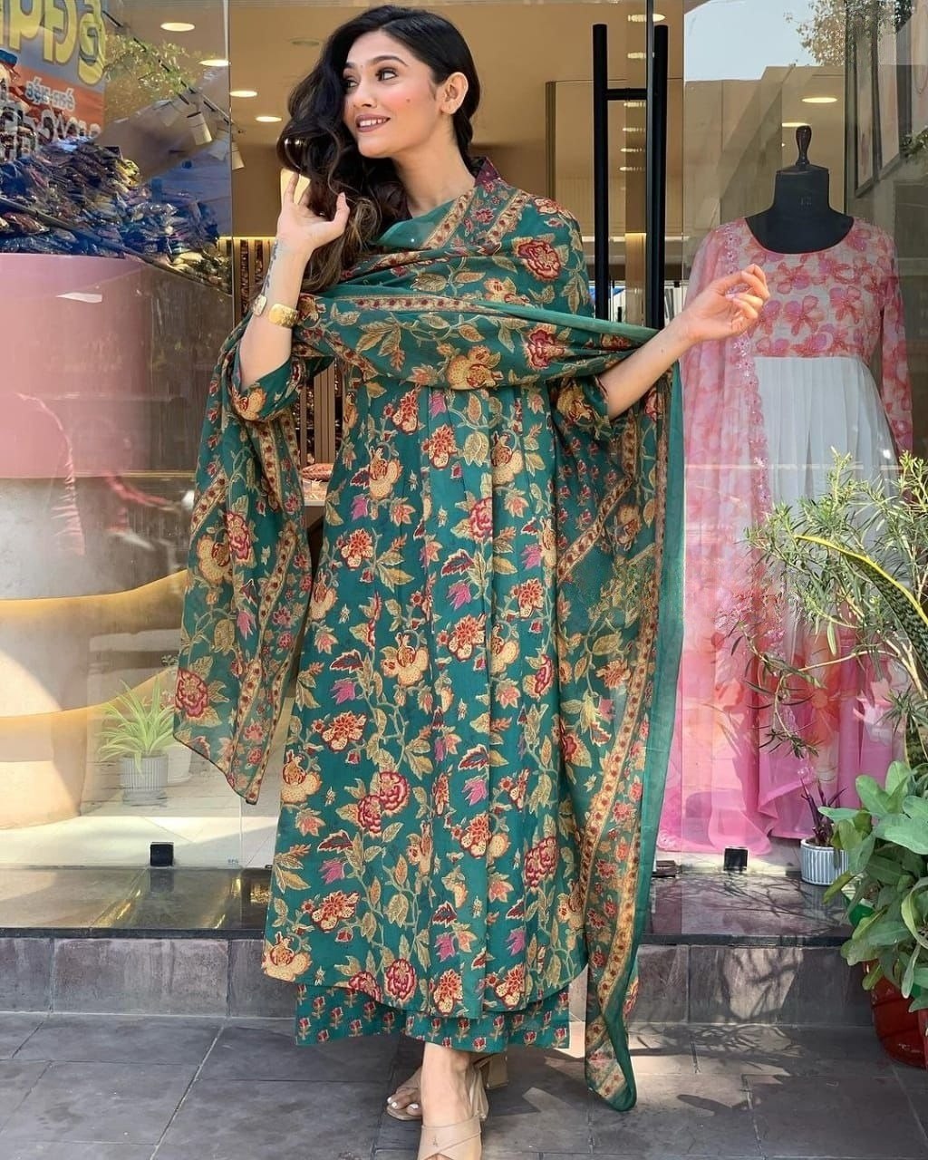 Women's Green Floral Printed Anarkali Kurta with Dupatta Set – Elegant Ethnic Wear for Festive & Casual Occasions
